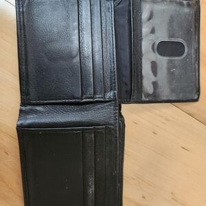 Black Leather Men's Wallet